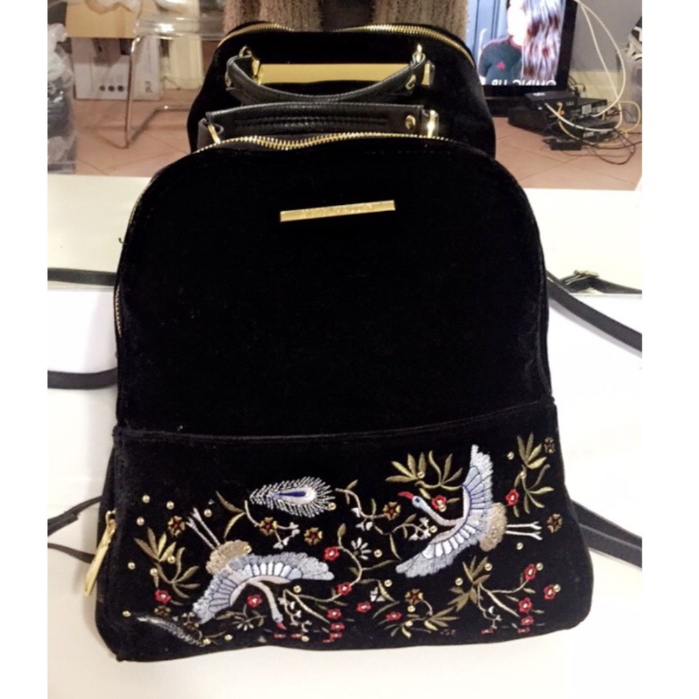 💕SOLD💕Steve Madden Black Velvet Back Pack